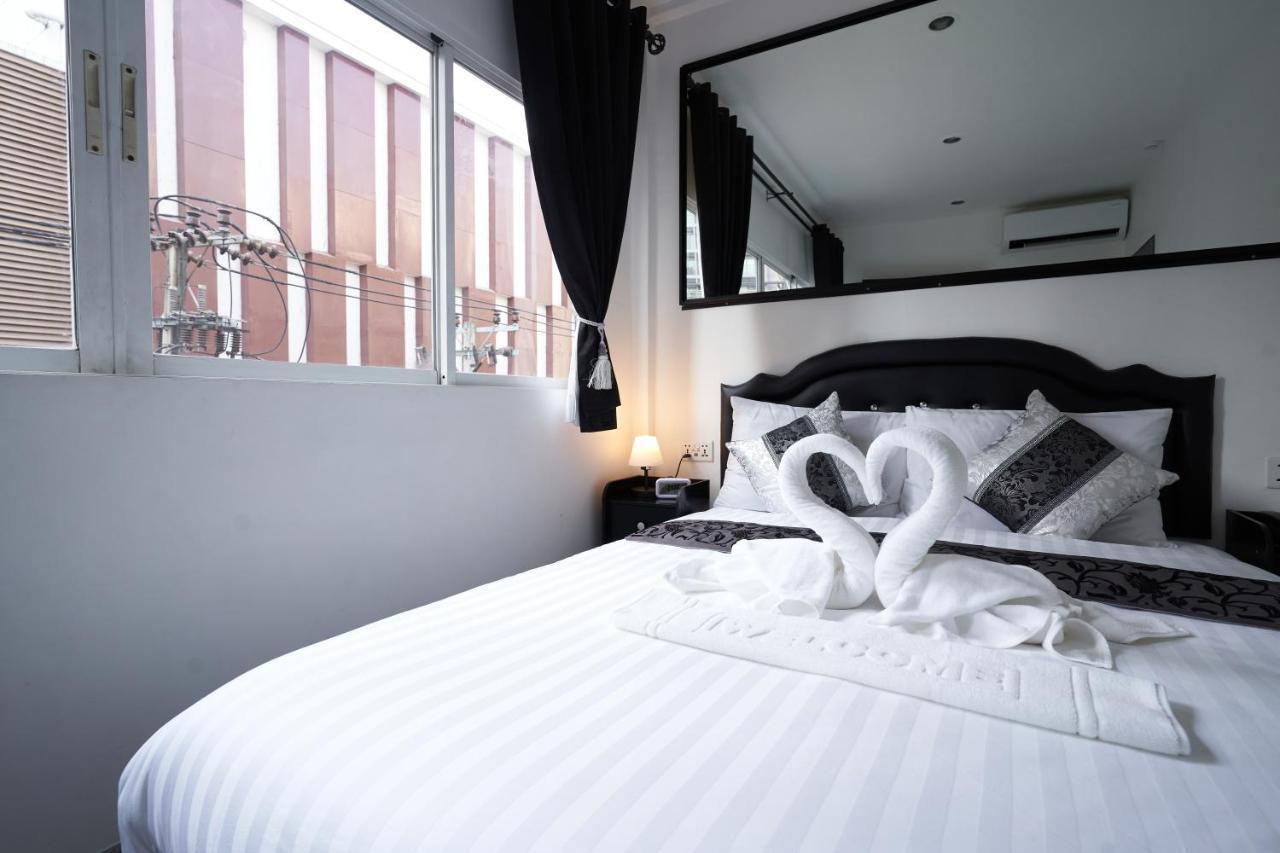 בנגקוק Thonglor Suites Hotel מראה חיצוני תמונה