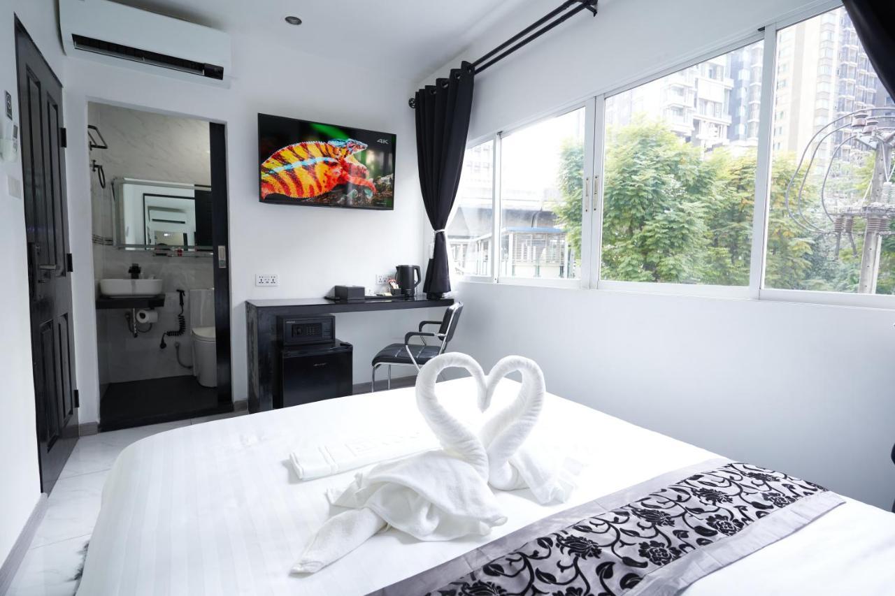 בנגקוק Thonglor Suites Hotel מראה חיצוני תמונה