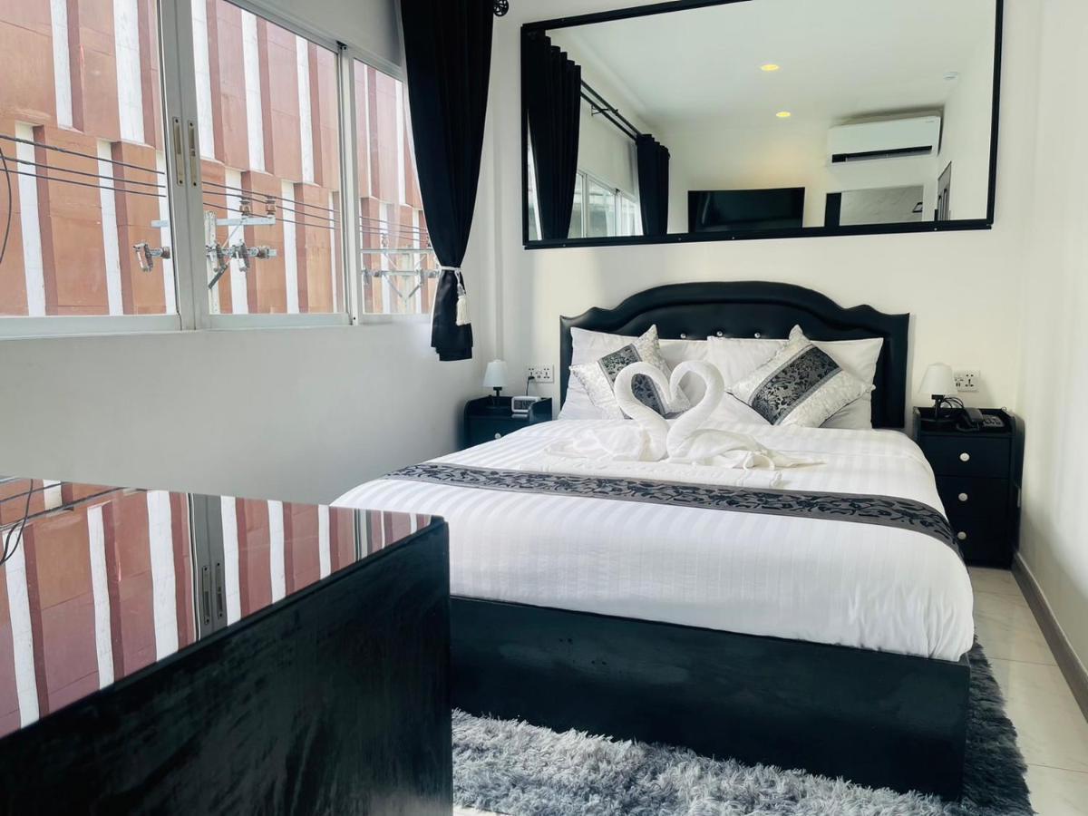 בנגקוק Thonglor Suites Hotel מראה חיצוני תמונה